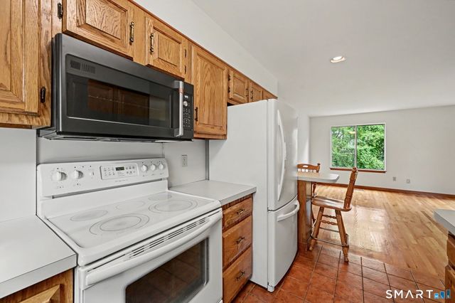 83 Columbus Place A, Stamford, CT 06907