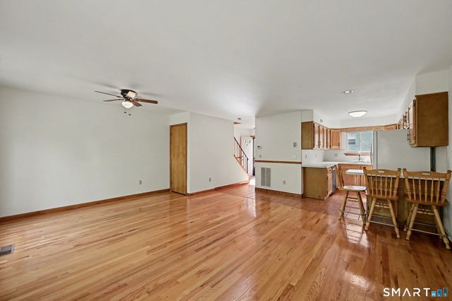 83 Columbus Place A, Stamford, CT 06907