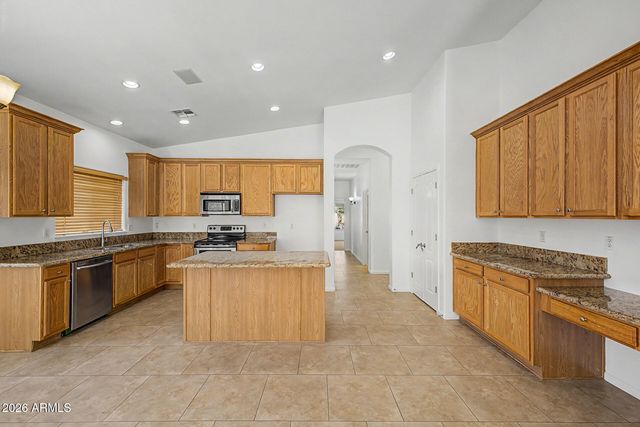 6024 N 133RD Drive, Litchfield Park, AZ 85340