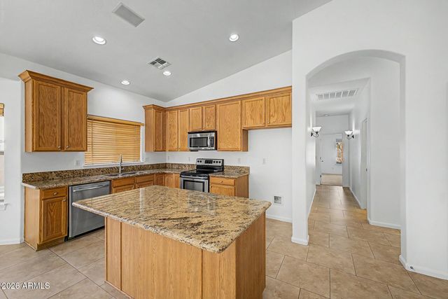 6024 N 133RD Drive, Litchfield Park, AZ 85340