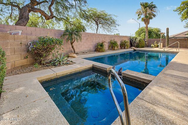 6024 N 133RD Drive, Litchfield Park, AZ 85340