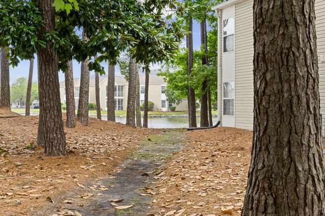 140 Spanish Oak Ct Apt I, Surfside Beach, SC 29575