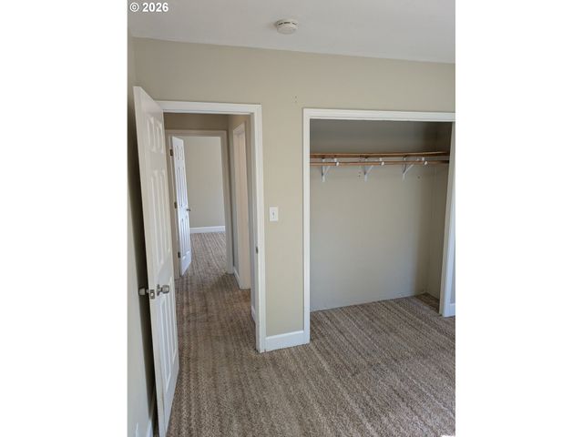 2715 GRANT St, Vancouver, WA 98660