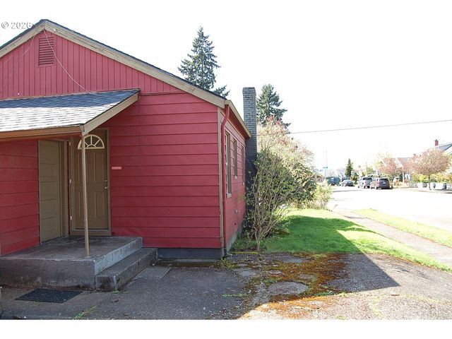 2715 GRANT St, Vancouver, WA 98660