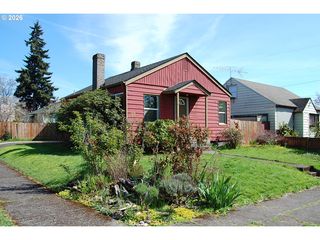 2715 GRANT St, Vancouver, WA 98660