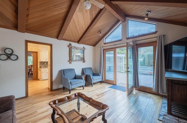 310 Mesa Road, Salinas, CA 93908