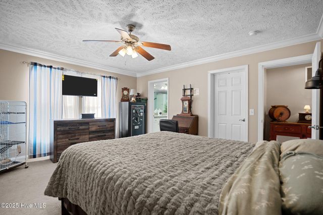 710 Ridgecrest Lane, Rocky Point, NC 28457