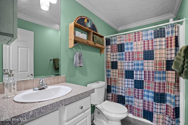 710 Ridgecrest Lane, Rocky Point, NC 28457