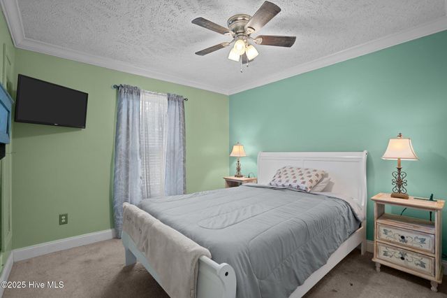 710 Ridgecrest Lane, Rocky Point, NC 28457