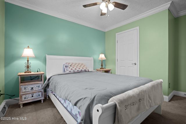 710 Ridgecrest Lane, Rocky Point, NC 28457