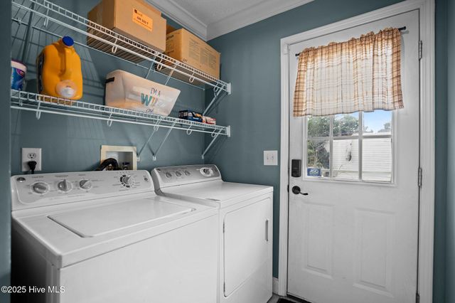 710 Ridgecrest Lane, Rocky Point, NC 28457