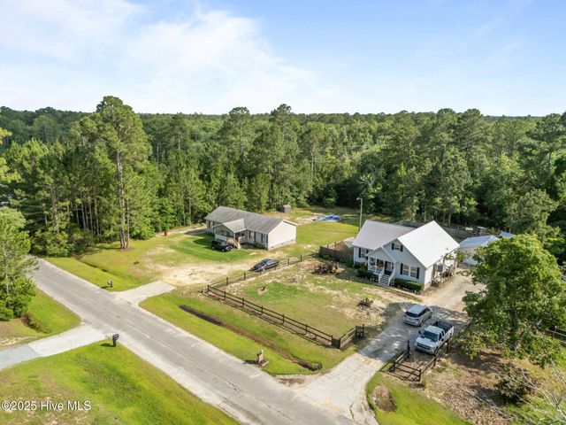 710 Ridgecrest Lane, Rocky Point, NC 28457