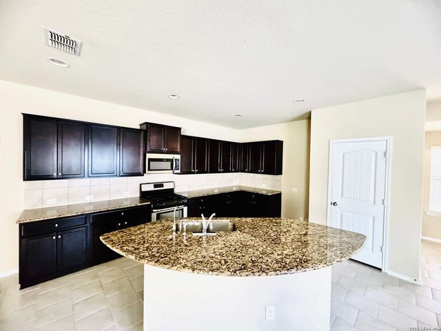 15202 Field Sparrow, San Antonio, TX 78253