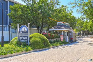 21 Harbour Close A-21, New Haven, CT 06405