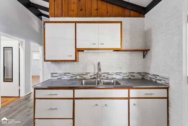 5130 Mclain St Street, Swartz Creek, MI 48473