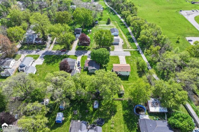 5130 Mclain St Street, Swartz Creek, MI 48473