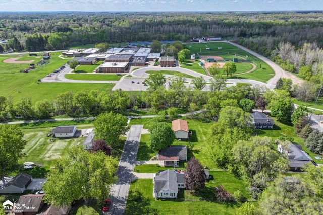 5130 Mclain St Street, Swartz Creek, MI 48473