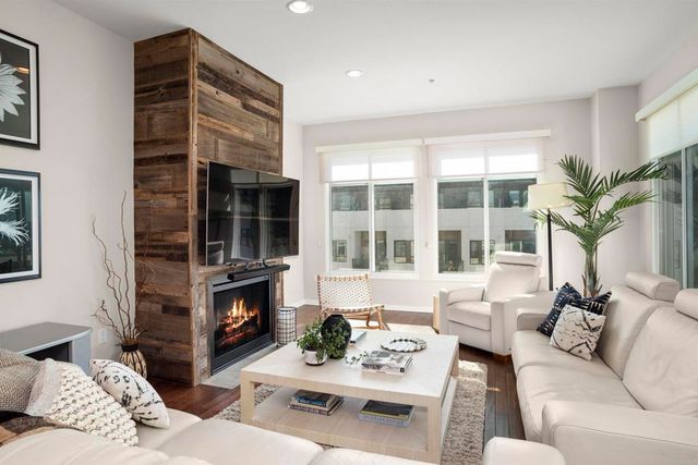 301 Mission Avenue 605, Oceanside, CA 92054