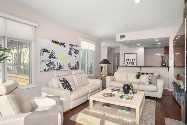 301 Mission Avenue 605, Oceanside, CA 92054