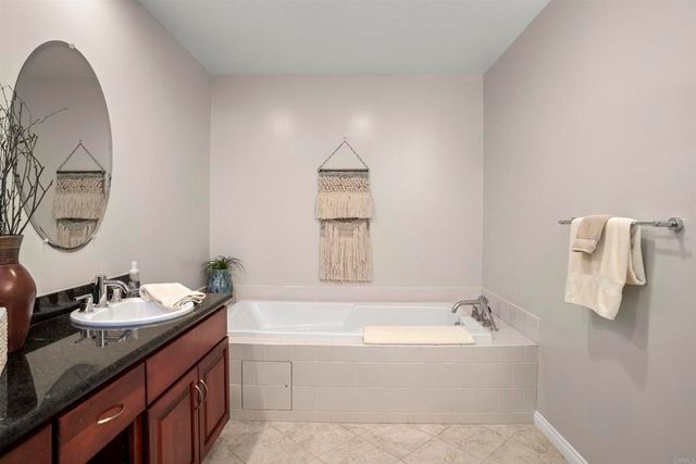 301 Mission Avenue 605, Oceanside, CA 92054