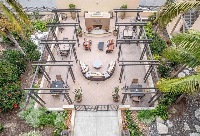 301 Mission Avenue 605, Oceanside, CA 92054