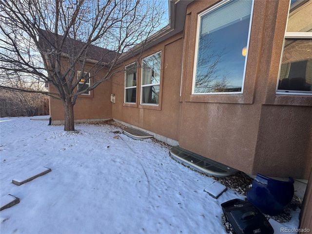 12320 Grand Teton Dr, Peyton, CO 80831