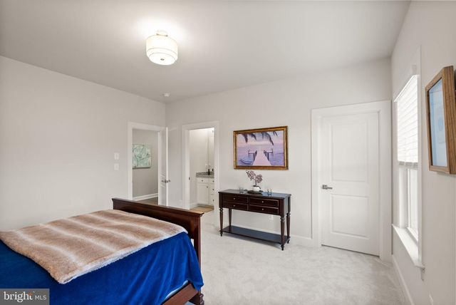 41123 HICKORY HEDGE PL, Aldie, VA 20105