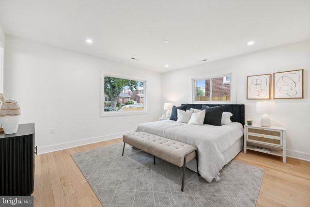 1308 WHITTIER PL NW, Washington, DC 20012