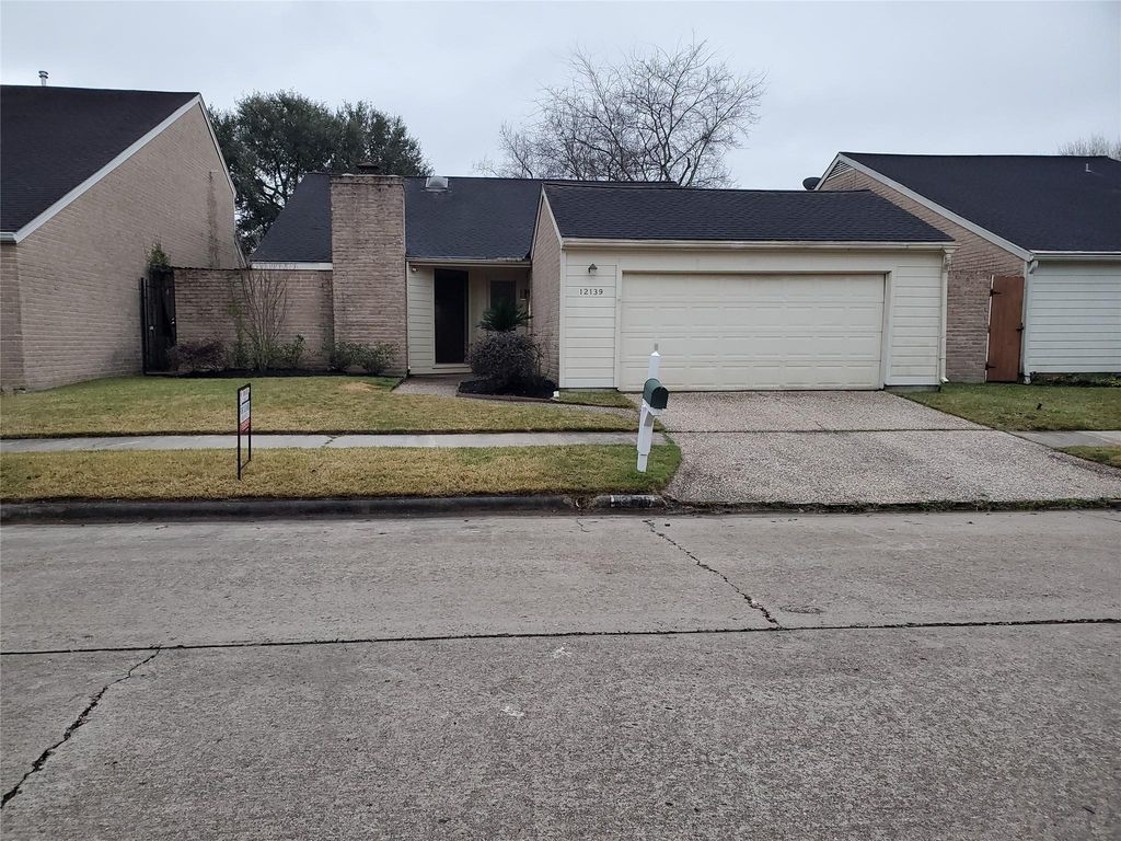 12139 Gladewick Drive, Houston, TX 77077