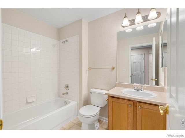 1956 Dove Creek Circle, Loveland, CO 80538