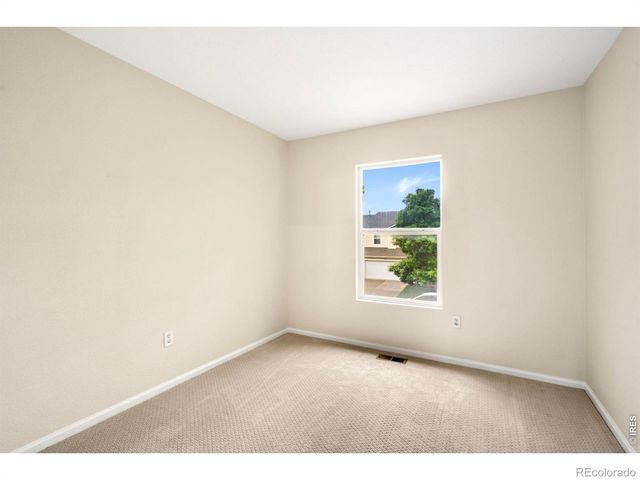 1956 Dove Creek Circle, Loveland, CO 80538