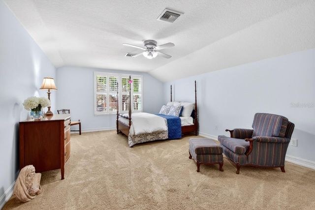 5688 OAK LAKE TRAIL, Oviedo, FL 32765