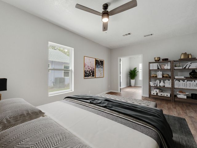 403 S Marlborough Avenue, Dallas, TX 75208