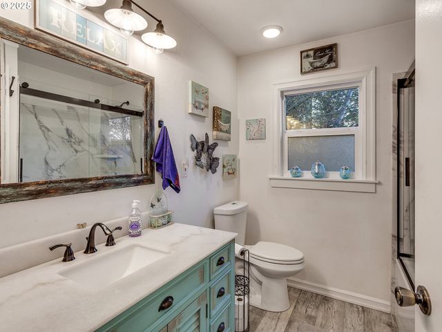 299 Sw 3RD Ave, Canby, OR 97013