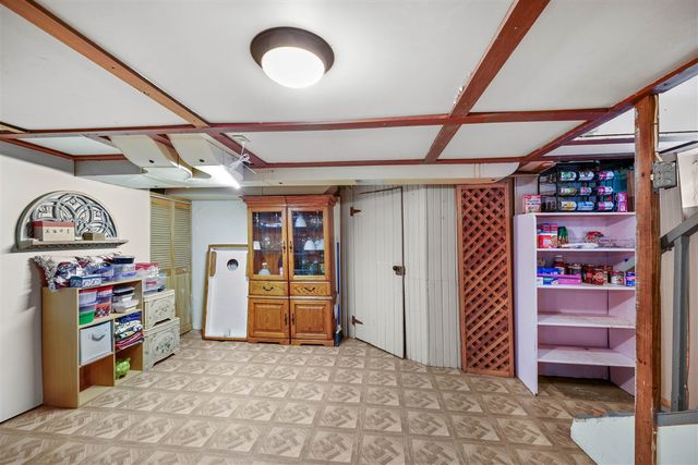 6773 Burr Street, Taylor, MI 48180