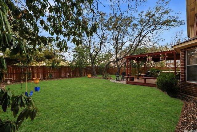 11722 Radcliff Ct, San Antonio, TX 78253