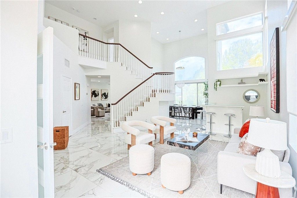 Image 9 of property listing at 8755 E Garden View, Anaheim, CA 92808