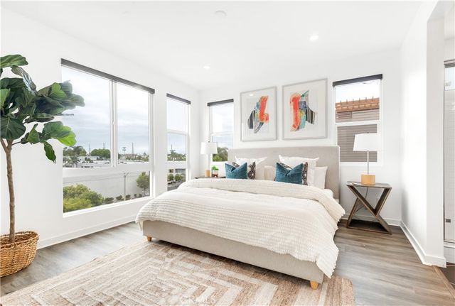 1660 Pomona Avenue, Costa Mesa, CA 92627