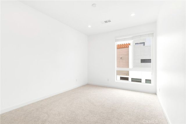 1660 Pomona Avenue, Costa Mesa, CA 92627