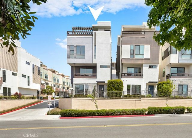 1660 Pomona Avenue, Costa Mesa, CA 92627