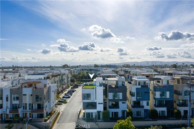 1660 Pomona Avenue, Costa Mesa, CA 92627