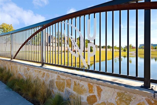 8031 Sunflower Lane, Dallas, TX 75252