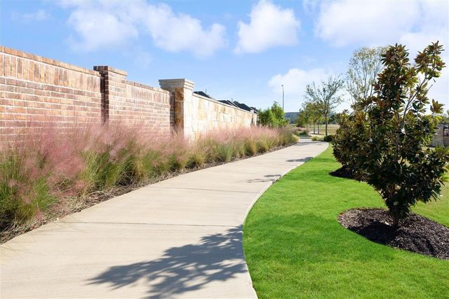 8031 Sunflower Lane, Dallas, TX 75252