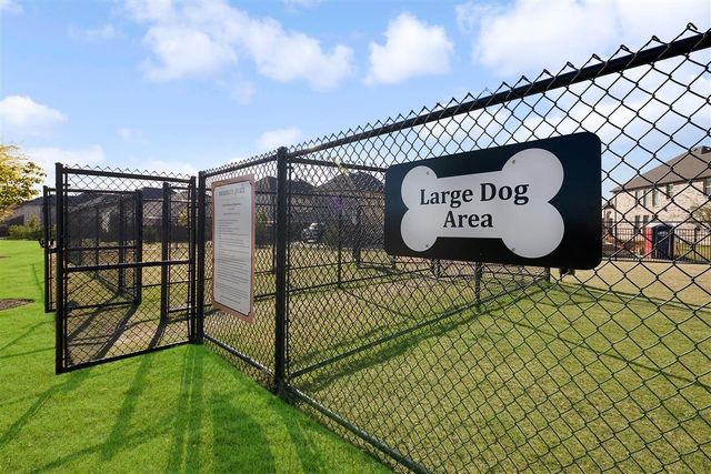 8031 Sunflower Lane, Dallas, TX 75252