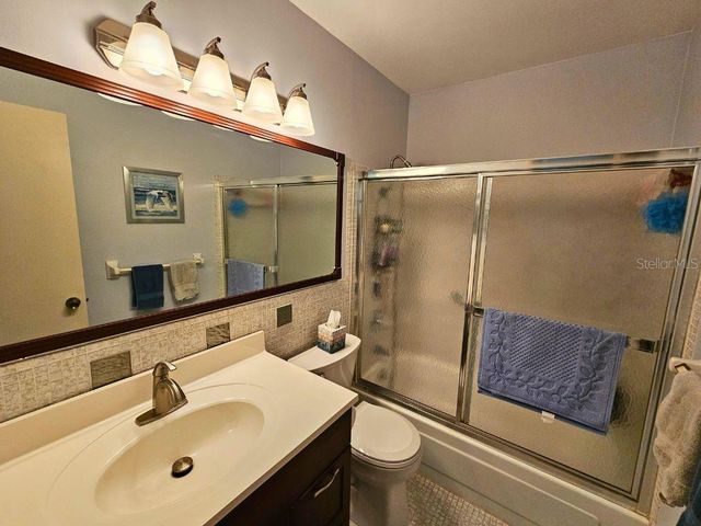 1900 59TH AVENUE N 302, St Petersburg, FL 33714