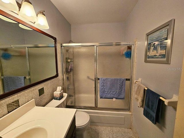 1900 59TH AVENUE N 302, St Petersburg, FL 33714