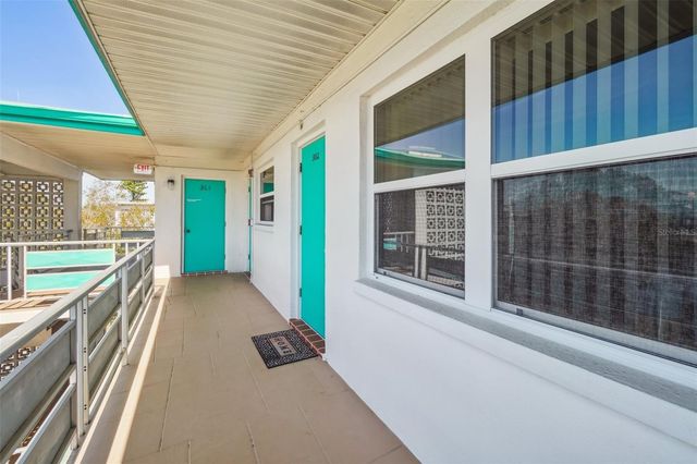 1900 59TH AVENUE N 302, St Petersburg, FL 33714