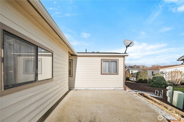 1610 Twin Peaks Drive, Wenatchee, WA 98801