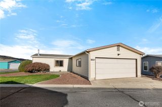 1610 Twin Peaks Drive, Wenatchee, WA 98801
