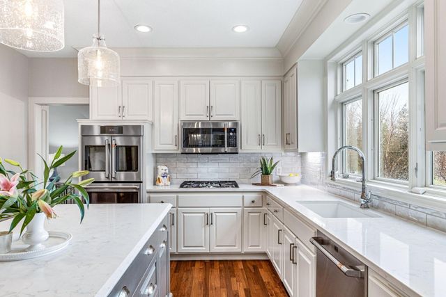 350 Lythrum Lane, Medina, MN 55340